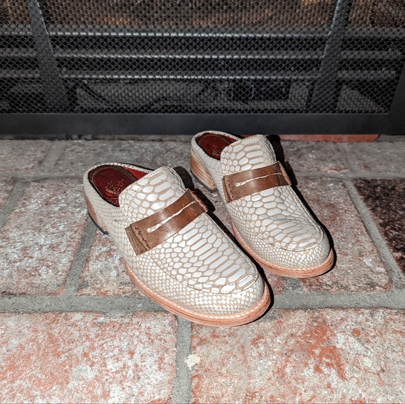 FreeBird Monalisa White Snake Slides Size 8 - Picture 15 of 16